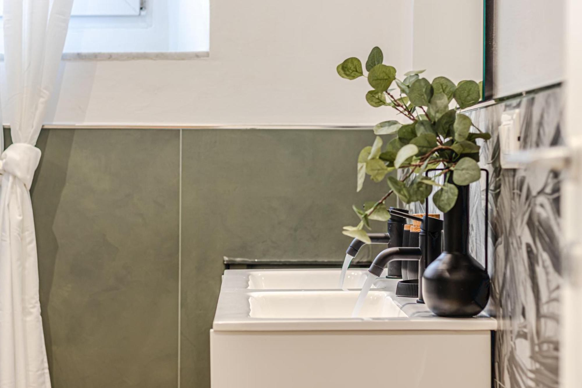 Discover Apartment Ливорно Екстериор снимка